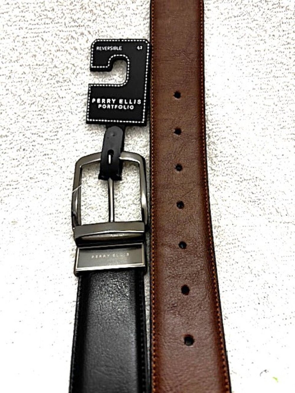 Perry Ellis men's reversable black/brown belt Size 42 NWT